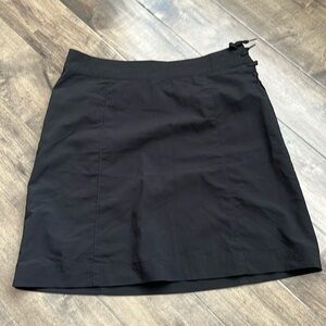 Patagonia water girl black skirt size 8